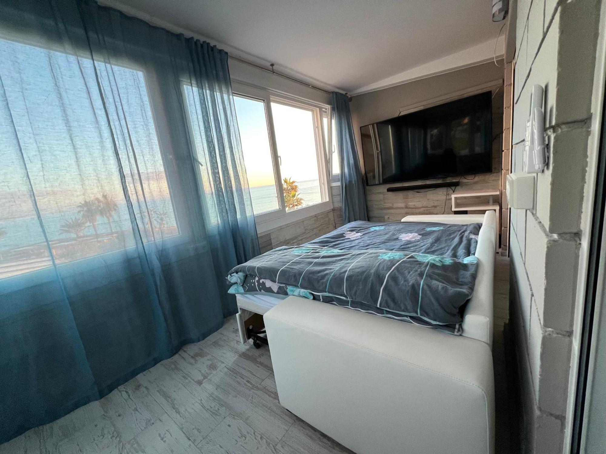 La Mata Apartment On The First Line Of The Sea تورّيفيِخا المظهر الخارجي الصورة